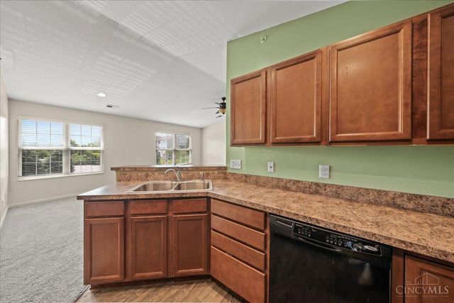 1384 Twin Spires Drive, Batavia Twp, OH 45103