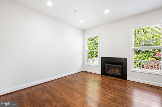 8342 BRODERICK CIR, Gaithersburg, MD 20877