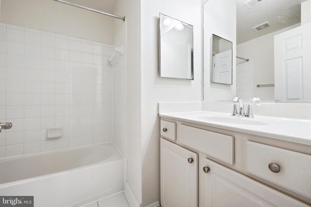 8342 BRODERICK CIR, Gaithersburg, MD 20877