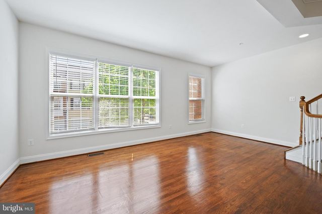 8342 BRODERICK CIR, Gaithersburg, MD 20877
