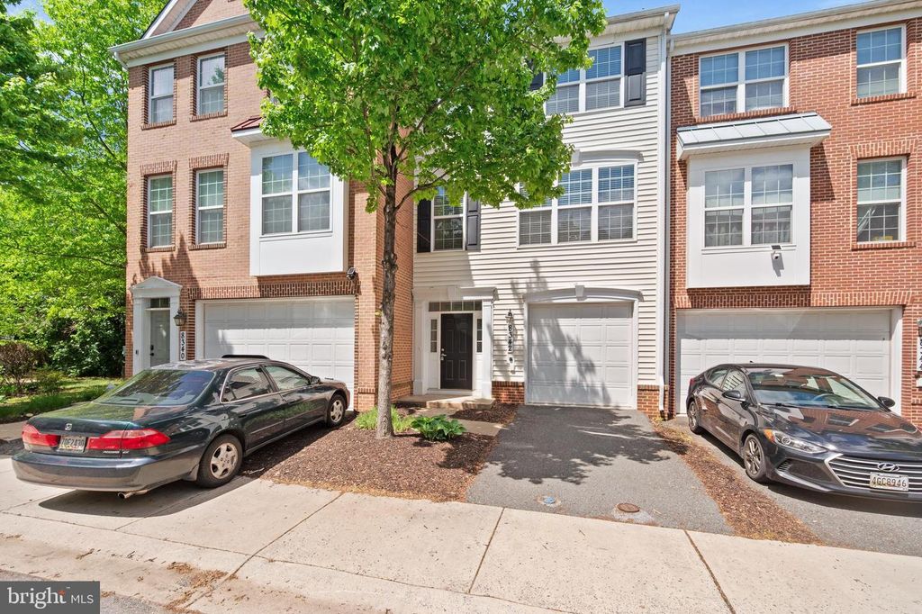8342 BRODERICK CIR, Gaithersburg, MD 20877