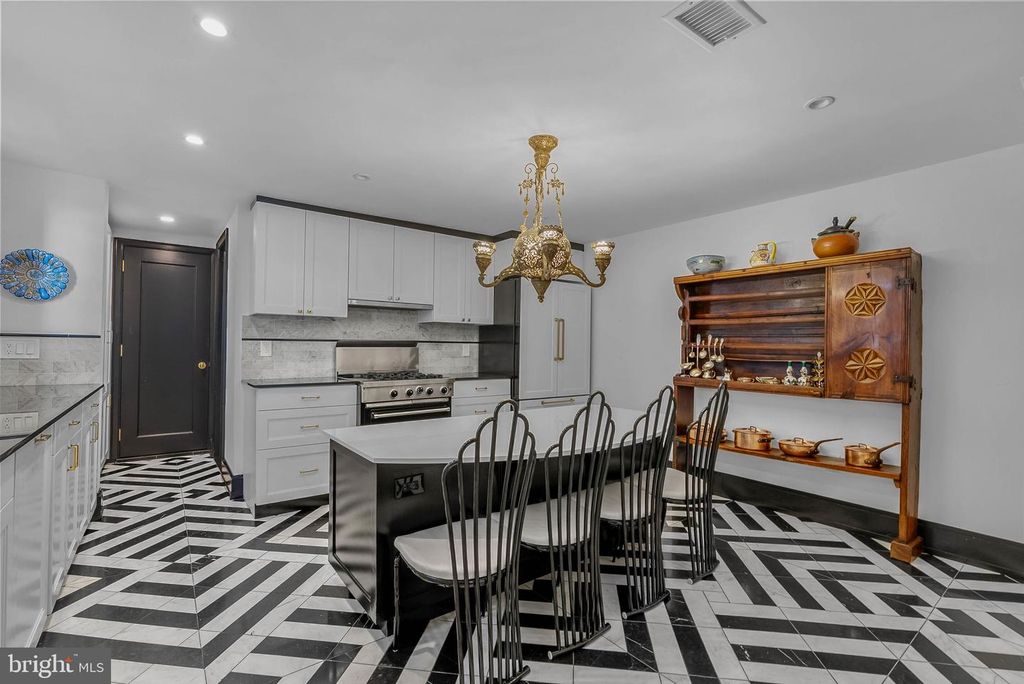1901 WALNUT ST #15A, PHILADELPHIA, PA 19103 — photo 5
