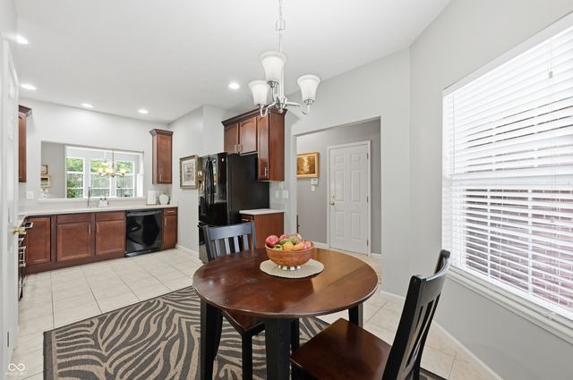 6271 Eller Creek Way 8, Fishers, IN 46038