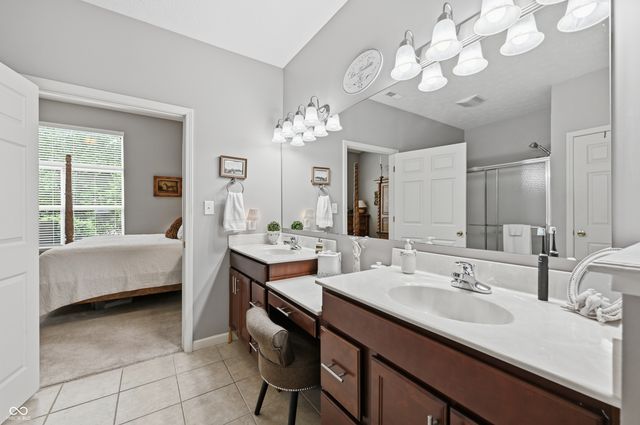 6271 Eller Creek Way 8, Fishers, IN 46038
