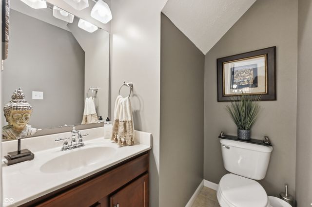 6271 Eller Creek Way 8, Fishers, IN 46038