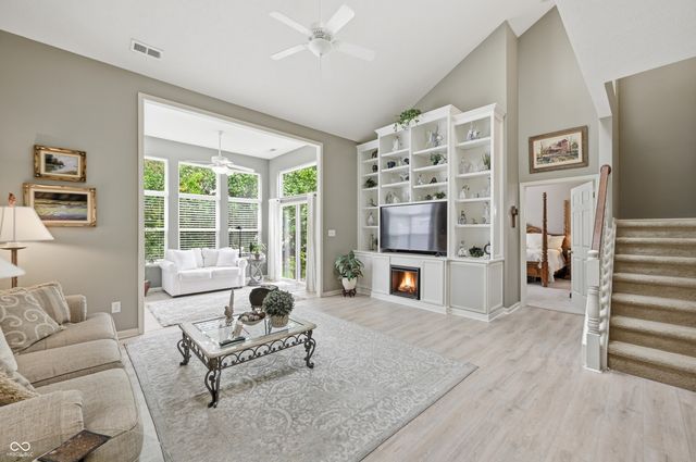 6271 Eller Creek Way 8, Fishers, IN 46038