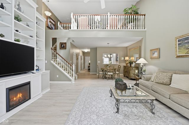 6271 Eller Creek Way 8, Fishers, IN 46038