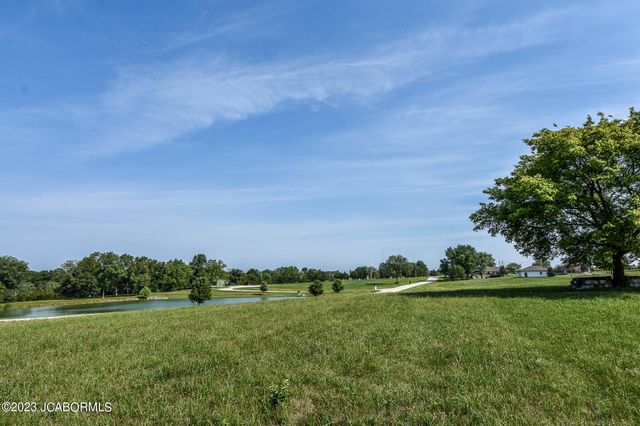 10960 EAGLE LAKE LANE, Holts Summit, MO 65043