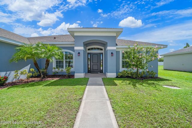 561 Fitchburg Street SW, Palm Bay, FL 32908