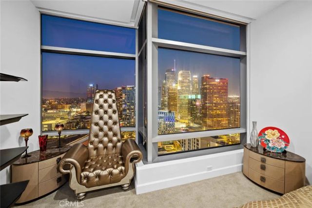 900 W Olympic 31J, Los Angeles, CA 90015