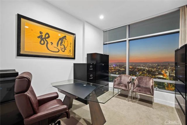 900 W Olympic 31J, Los Angeles, CA 90015