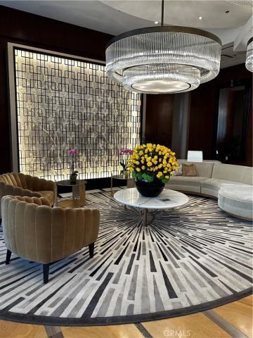 900 W Olympic 31J, Los Angeles, CA 90015