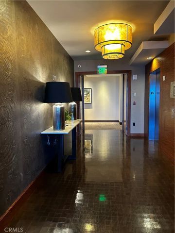 900 W Olympic 31J, Los Angeles, CA 90015