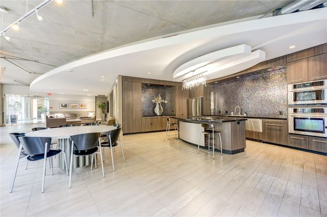 1901 Post Oak Boulevard 1405, Houston, TX 77056