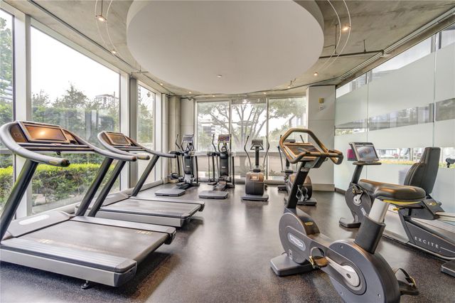 1901 Post Oak Boulevard 1405, Houston, TX 77056