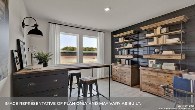 421 KOLBO CROSSING COVE, Lockhart, TX 78644