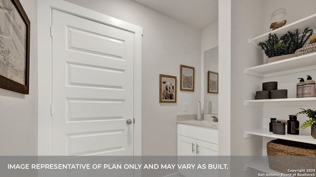 421 KOLBO CROSSING COVE, Lockhart, TX 78644