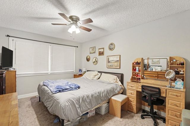 169 Bordeaux Court, Woodbury, MN 55125