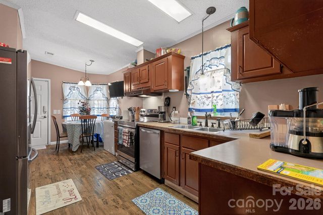 115 Red fox Court 58, Mount Holly, NC 28120