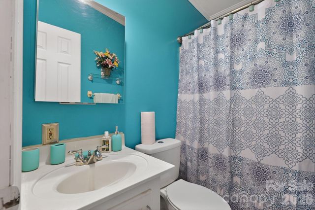 115 Red fox Court 58, Mount Holly, NC 28120