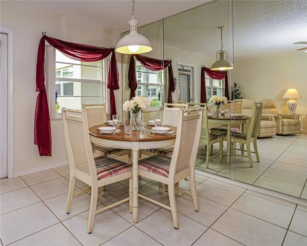 22 Vista Gardens Trail 103, Vero Beach, FL 32962