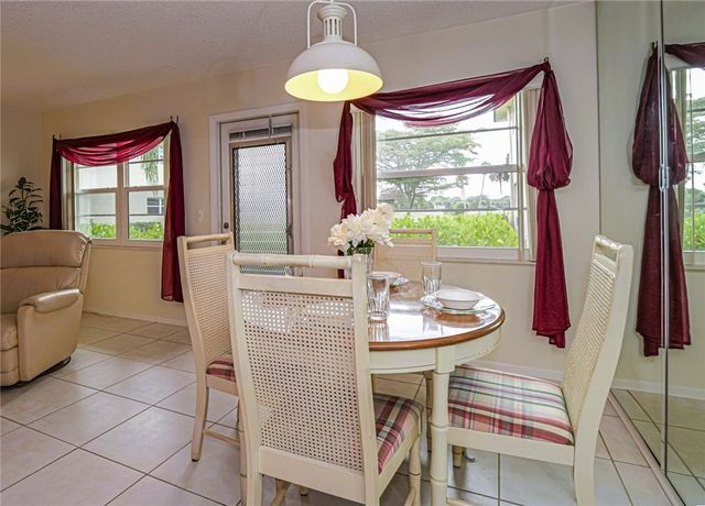 22 Vista Gardens Trail 103, Vero Beach, FL 32962