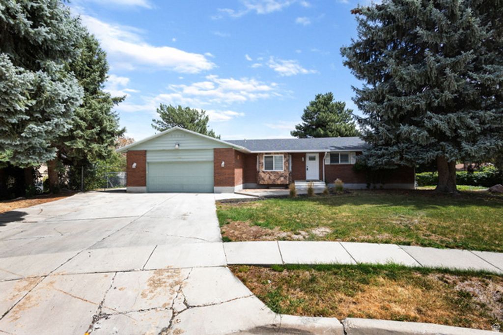 7503 S PADDINGTON CIR, West Jordan, UT 84084 — photo 2