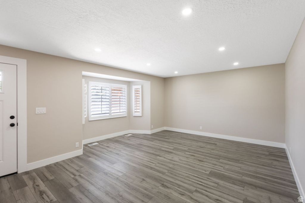 7503 S PADDINGTON CIR, West Jordan, UT 84084 — photo 5