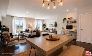 1430 S Beverly Glen Boulevard 303, Los Angeles, CA 90024