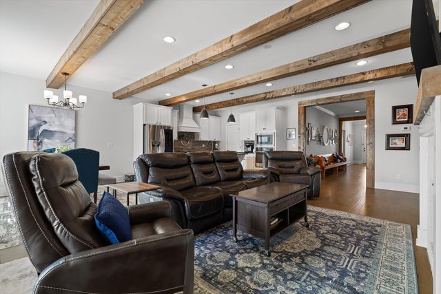 1303 Baldwin Field Circle, Hixson, TN 37343