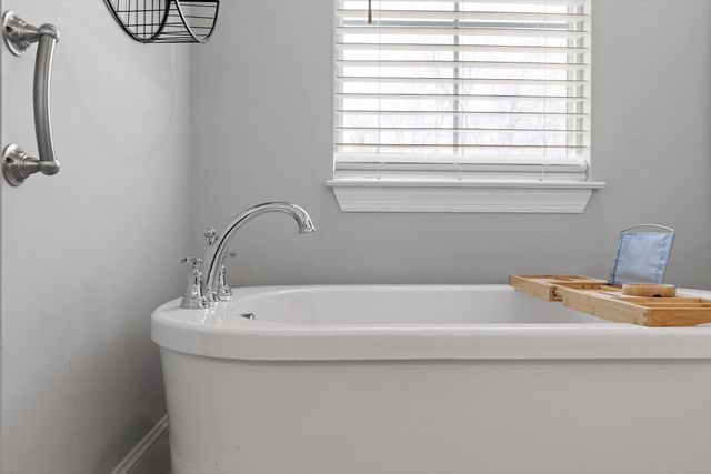 1303 Baldwin Field Circle, Hixson, TN 37343