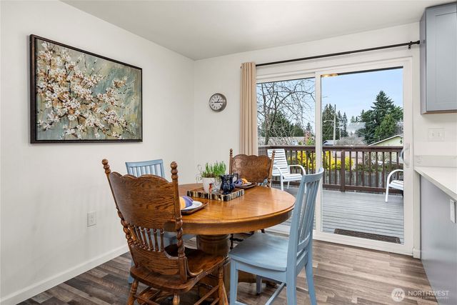 10512 SE 236th Place, Kent, WA 98031