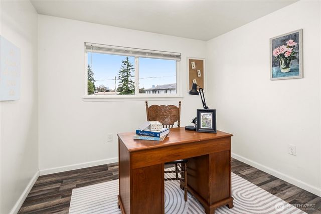 10512 SE 236th Place, Kent, WA 98031