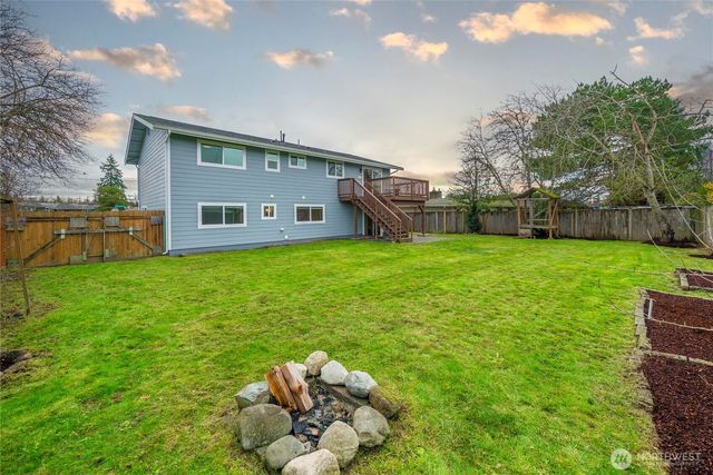 10512 SE 236th Place, Kent, WA 98031