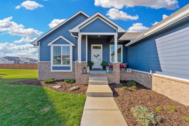2737 N Eagle Ct, Wichita, KS 67226