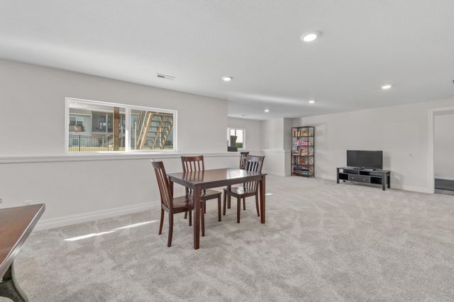 2737 N Eagle Ct, Wichita, KS 67226