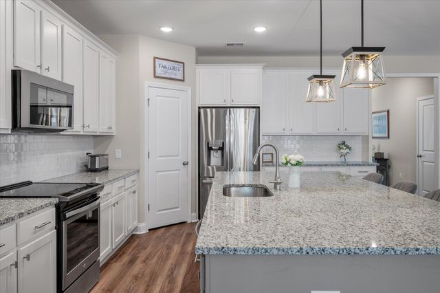 1119 Etowah Drive, Ridgeville, SC 29472