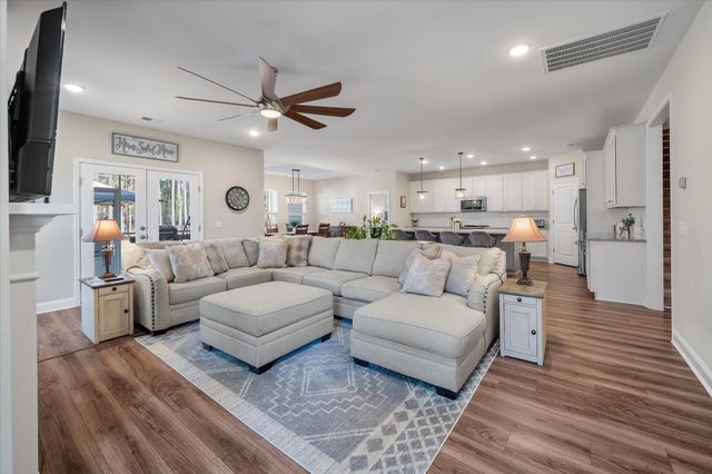 1119 Etowah Drive, Ridgeville, SC 29472