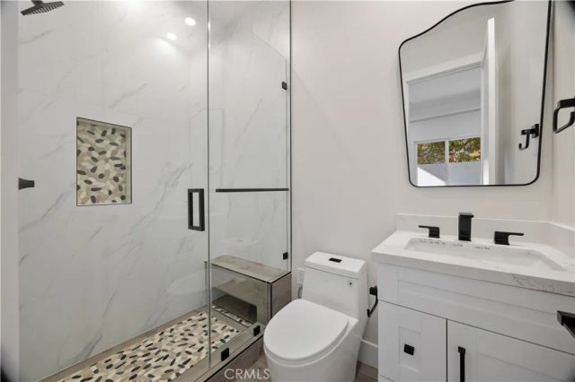 2100 Harriman Lane, Redondo Beach, CA 90278