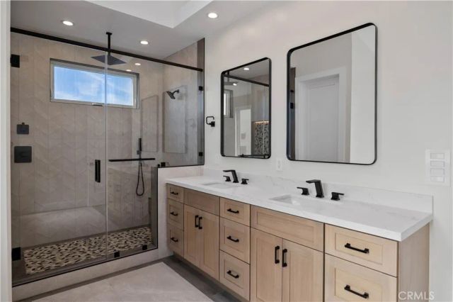 2100 Harriman Lane, Redondo Beach, CA 90278