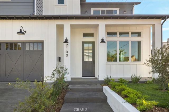 2100 Harriman Lane, Redondo Beach, CA 90278