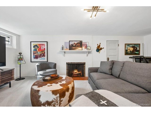 950 S Euclid Way, Denver, CO 80209