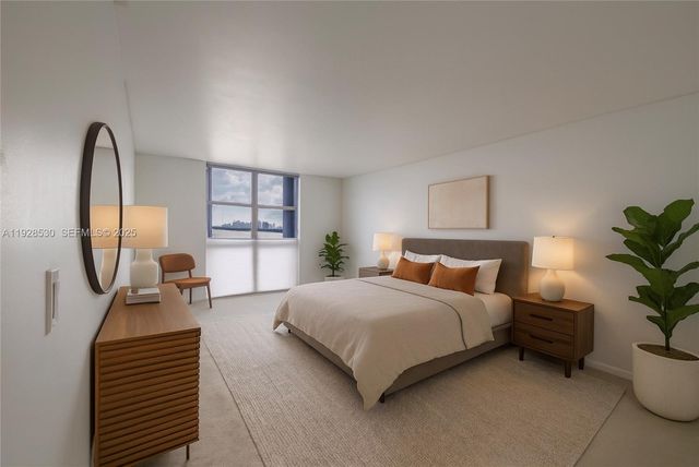 4000 Towerside Ter 908, Miami, FL 33138