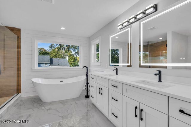 2123 Dumont Terrace, Wall, NJ 07719