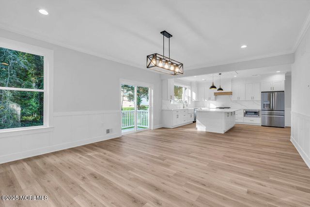 2123 Dumont Terrace, Wall, NJ 07719