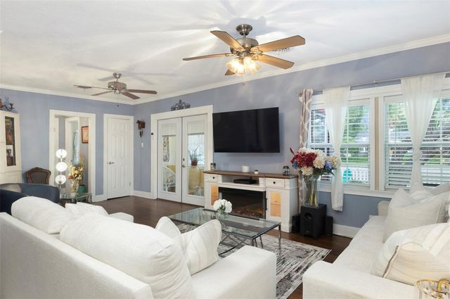 4526 1ST AVENUE N, St Petersburg, FL 33713