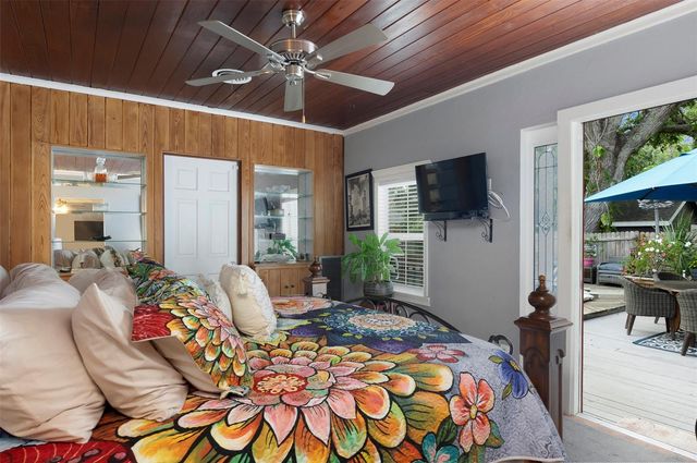 4526 1ST AVENUE N, St Petersburg, FL 33713