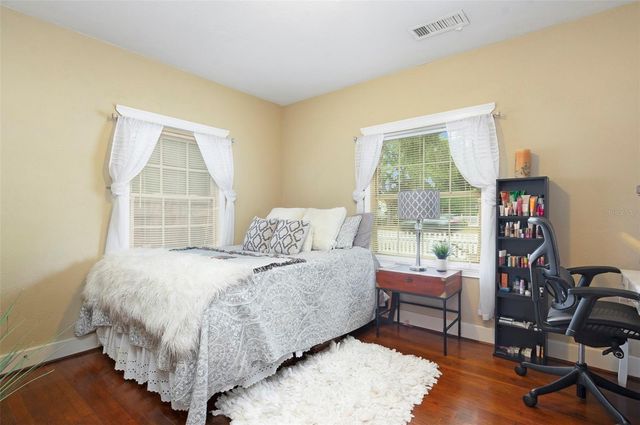 4526 1ST AVENUE N, St Petersburg, FL 33713