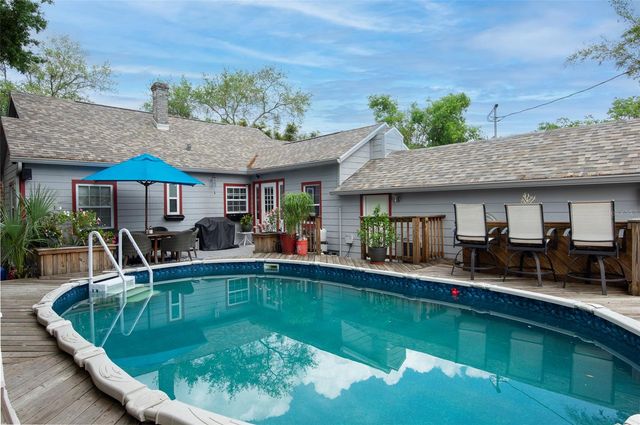 4526 1ST AVENUE N, St Petersburg, FL 33713