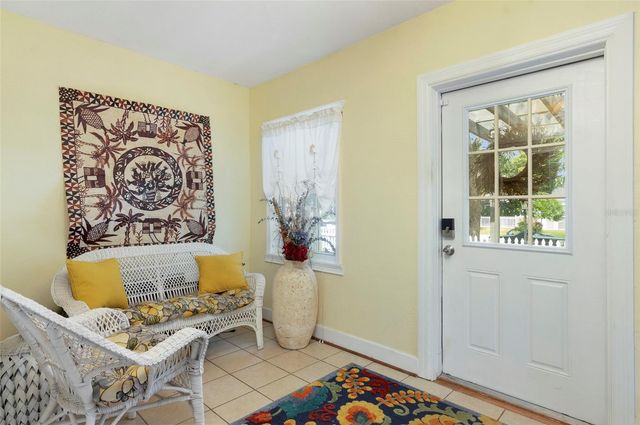 4526 1ST AVENUE N, St Petersburg, FL 33713